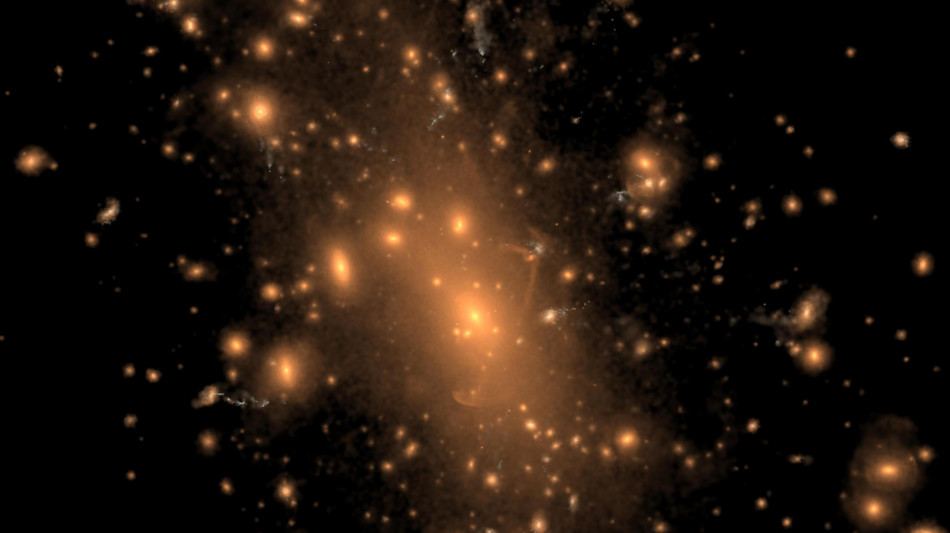 Filamenti caotici circondano la pi&ugrave; grande culla di pianeti mai osservata