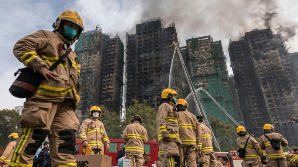 Gro&szlig;brand in Hongkong: Mindestens 83 Todesopfer best&auml;tigt - Bambusger&uuml;ste im Visier