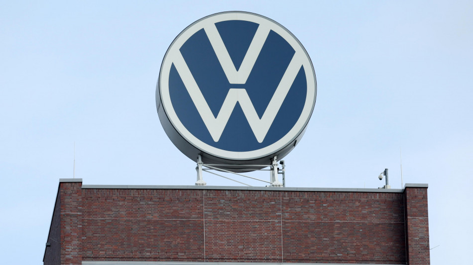 Volkswagen chiude i 9 mesi con vendite in calo del 9% a 6,01 milioni di auto