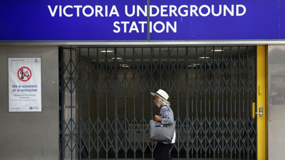 Le m&eacute;tro de Londres quasi paralys&eacute; par une gr&egrave;ve face &agrave; l'inflation
