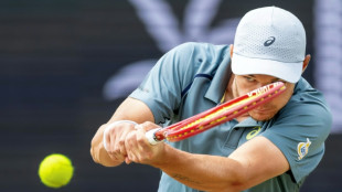 Majchrzak surpreende De Minaur e &eacute; campe&atilde;o do ATP 250 de 's-Hertogenbosch