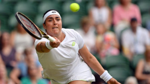 Ons Jabeur vence Bianca Andreescu de virada e vai &agrave;s oitavas de Wimbledon