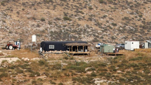 Colonos israel&iacute;es usan puestos de pastoreo para apoderarse de tierras en Cisjordania