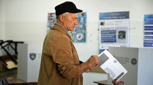 Kosovo vota pela terceira vez em 16 meses em meio a crise pol&iacute;tica