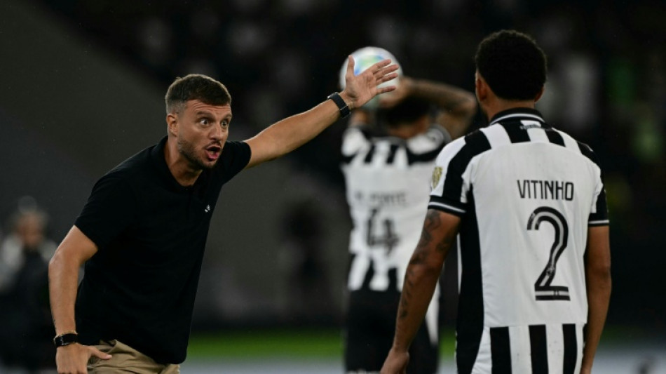 Mart&iacute;n Anselmi vive momento de press&atilde;o m&aacute;xima no Botafogo
