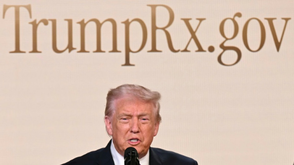 Trump lanza un sitio web con su nombre para comprar medicamentos m&aacute;s baratos en EEUU