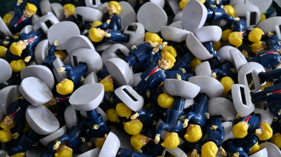 Las f&aacute;bricas chinas se ponen en modo combate ante los aranceles de Trump