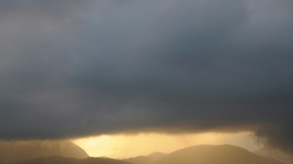 Cinquante ans apr&egrave;s l'&eacute;ruption de 1976, la Soufri&egrave;re de Guadeloupe sous &eacute;troite surveillance