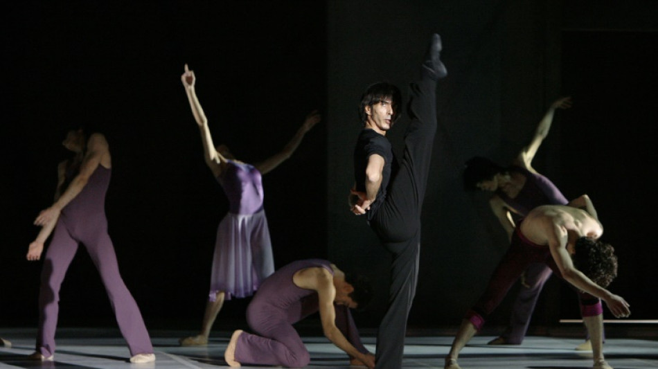 Despiden al director art&iacute;stico del B&eacute;jart Ballet por comportamiento "inapropiado"