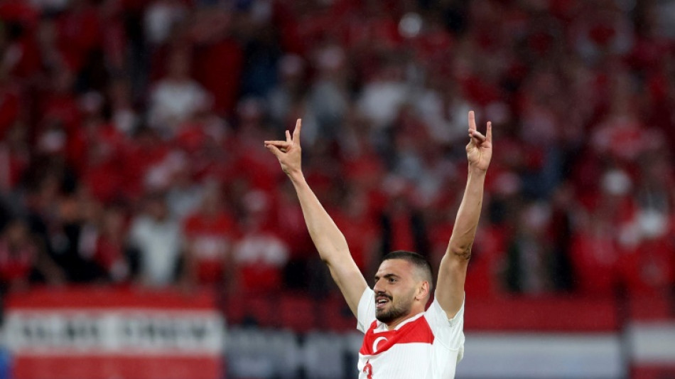 La investigaci&oacute;n de la UEFA a Demiral por su pol&eacute;mico gesto indigna a Turqu&iacute;a
