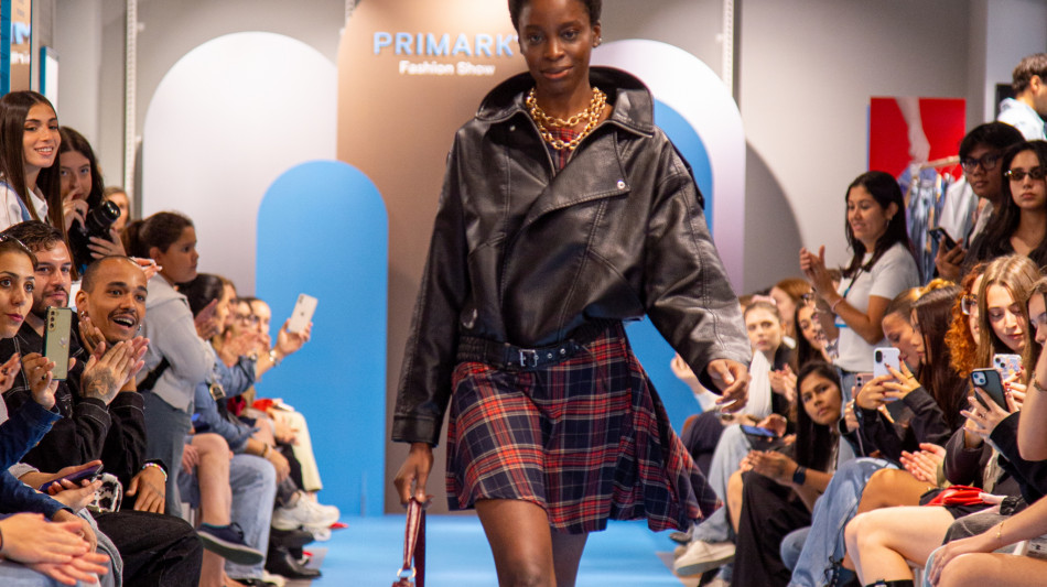 Primo fashion show di Primark a Milano