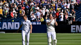 Root says 'silly' to change England management after Ashes loss