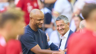 "Unverk&auml;uflich": Hainer will Kompany lange halten