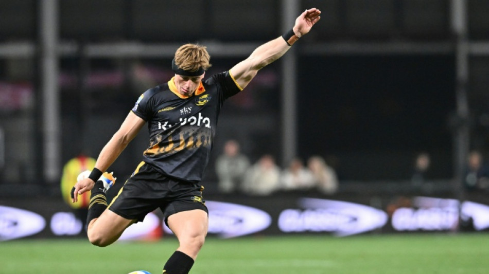 Fly-half Love ready for All Blacks role: Hurricanes coach Laidlaw