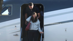 Fl&aacute;vio Bolsonaro se declara el "l&iacute;der" de Brasil tras huir a EEUU