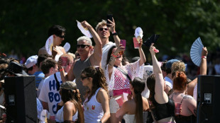 Motto "Haltung ist hot": CSD-Kundgebung startet in Berlin