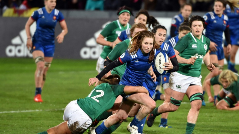 Rugby: Les Bleues veulent jouer "plus lib&eacute;r&eacute;es" contre l'Irlande