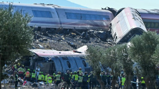 Spain high-speed train collision kills 31, injures 80 