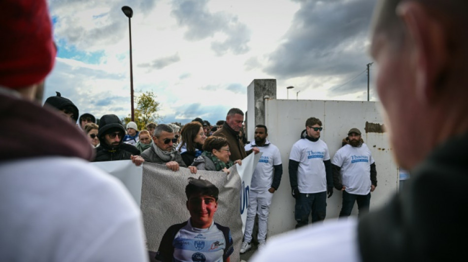 El drama de Cr&eacute;pol, s&iacute;mbolo de los fantasmas de una ultraderecha en auge en Francia