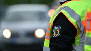 Schengenraum: Dobrindt will trotz Kritik an Grenzkontrollen festhalten