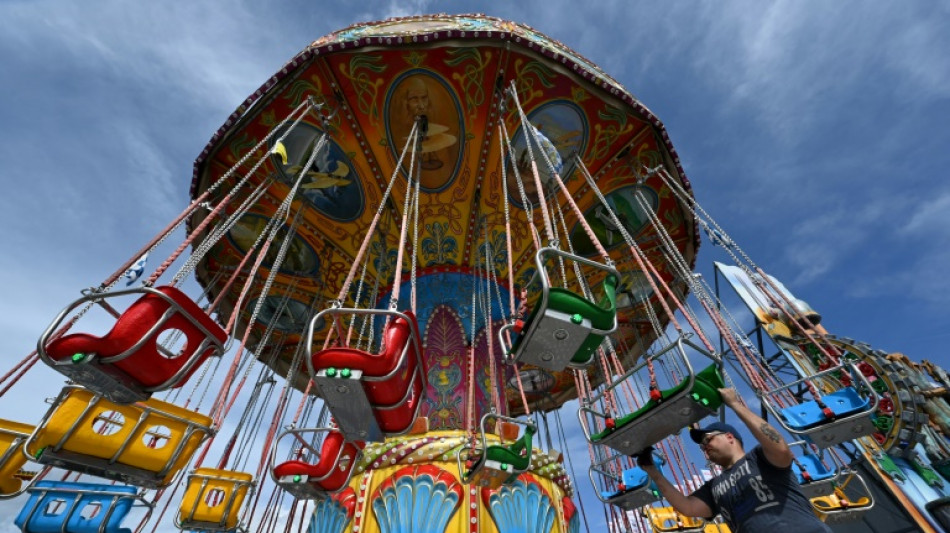 Knappe Mehrheit begr&uuml;&szlig;t Start von Oktoberfest nach Corona-Zwangspause