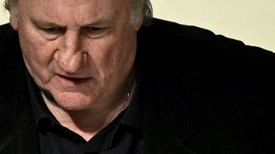 La fiscal&iacute;a pide 18 meses de prisi&oacute;n en suspenso para Depardieu por agresiones sexuales