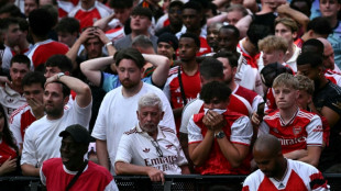 'Gutted' Arsenal fans lament Champions League loss