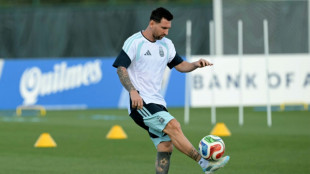 Trope&ccedil;o da Espanha coloca Argentina de Messi e Fran&ccedil;a de Mbapp&eacute; em alerta