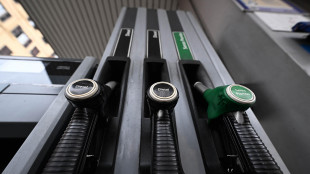 Prezzo petrolio in rialzo, Wti scambiato a 99,77 dollari