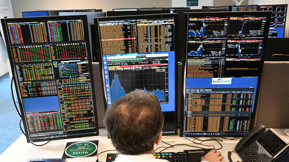 Lo spread tra Btp e Bund apre in rialzo a 71 punti
