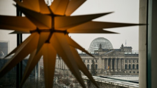 Bundestag beschlie&szlig;t Paket mit Steuerentlastungen f&uuml;r B&uuml;rger und Gastronomie