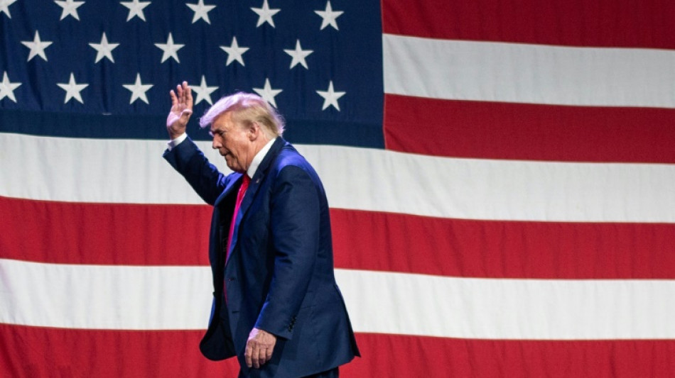 Dr&ocirc;le de campagne: Trump, inculp&eacute;, attendu en G&eacute;orgie tandis que ses rivaux d&eacute;battent