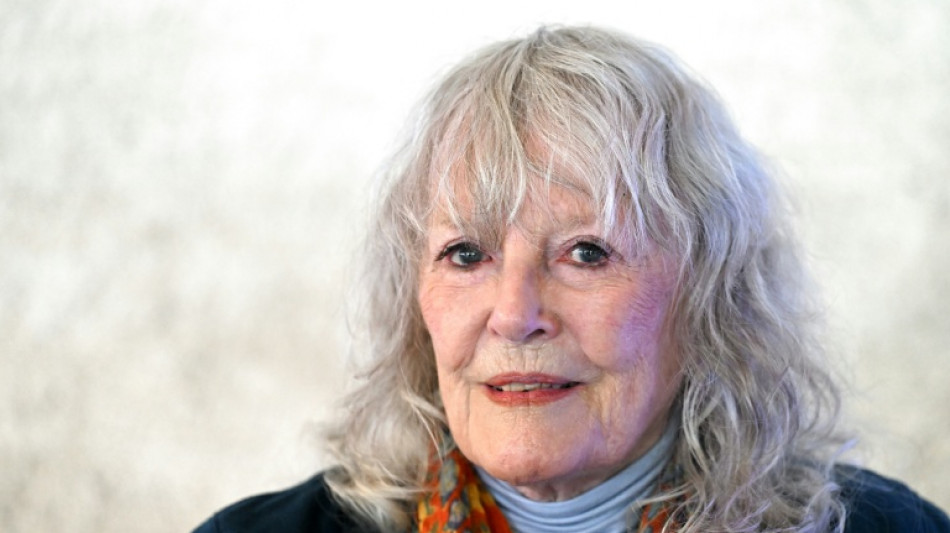 Star des sixties, Petula Clark esp&egrave;re que l'IA ne supplantera pas les chanteurs