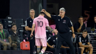 Inter Miami goleia Toronto (4-0) mas Messi &eacute; substitu&iacute;do no 1&ordm; tempo e preocupa