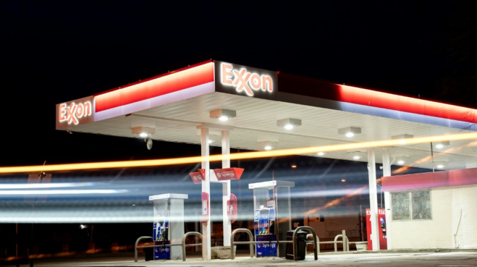 Avec la flamb&eacute;e du brut, des profits pharaoniques pour ExxonMobil et Chevron