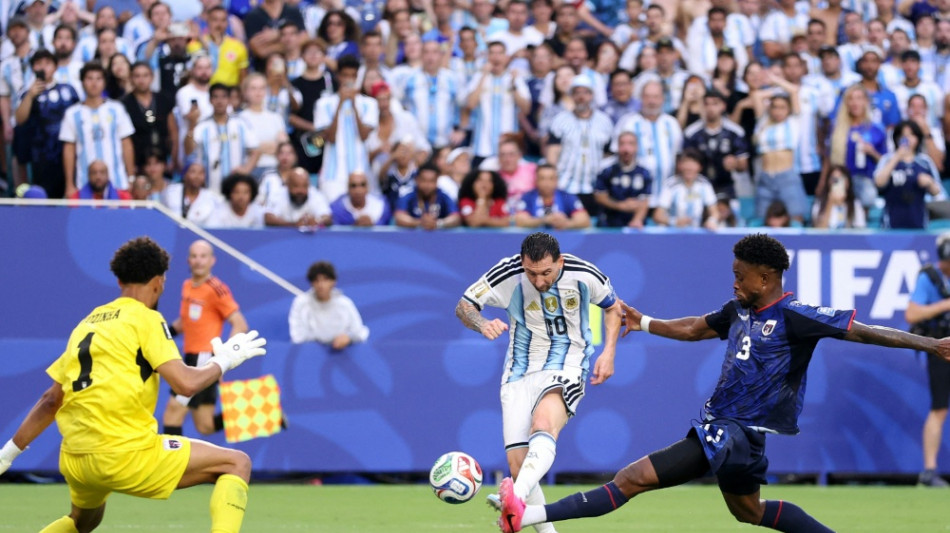Messi zittert sich weiter - und beendet Kap Verdes WM-M&auml;rchen