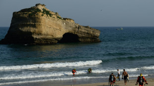 Falaise effondr&eacute;e &agrave; Biarritz: les pompiers arr&ecirc;tent les recherches, le disparu introuvable