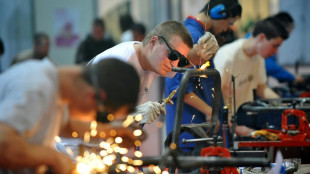 DGB-Ausbildungsreport: Azubis zum gro&szlig;en Teil zufrieden