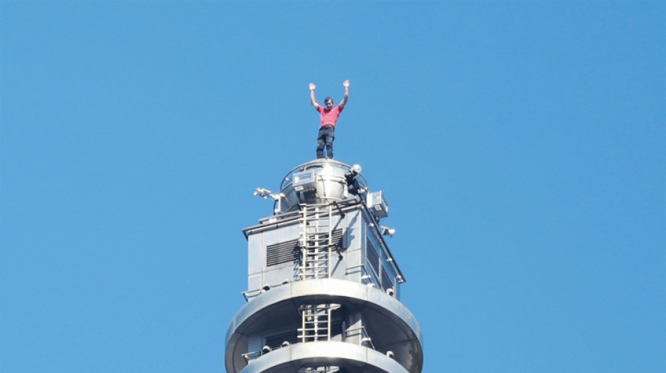 Le grimpeur Alex Honnold dompte le gratte-ciel le plus haut de Ta&iuml;wan 