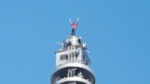 Le grimpeur Alex Honnold dompte le gratte-ciel le plus haut de Ta&iuml;wan 