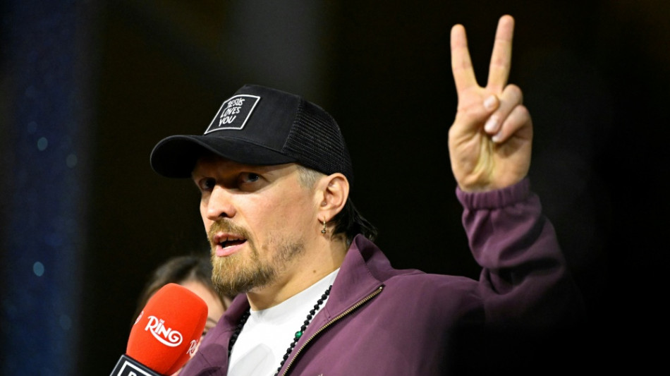 Boxen: Usyk legt Titel nieder - Kampf gegen Kabayel geplatzt
