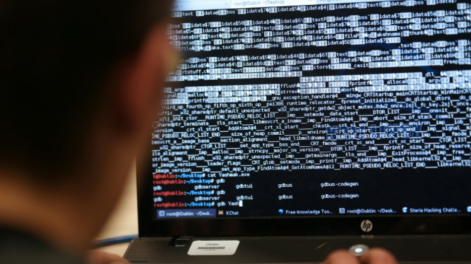 Fahndung nach Kopf von Schadsoftwaregruppe "Black Basta" - Durchsuchungen in Ukraine