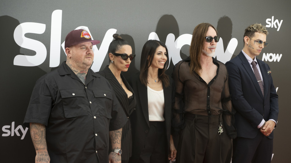 Tante novit&agrave; sui canali Sky, X Factor va in piazza