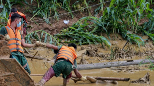 El tif&oacute;n Yagi deja destrucci&oacute;n y m&aacute;s de 200 muertos tras su paso por el sureste de Asia