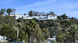 En Tunisie, le c&eacute;l&egrave;bre village bleu et blanc de Sidi Bou Sa&iuml;d fragilis&eacute; par des pluies intenses