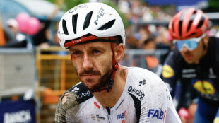 Giro: Auch Adam Yates muss nach Massensturz aufgeben