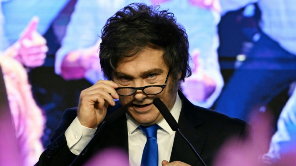 Milei anuncia volta da Argentina ao mercado internacional de d&iacute;vida