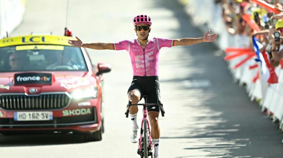 Tour de France: Richard Carapaz remporte la 18e &eacute;tape au sommet d'Orci&egrave;res-Merlette