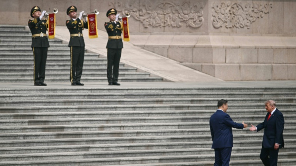 US-Pr&auml;sident Trump von Chinas Pr&auml;sident Xi in Peking empfangen
