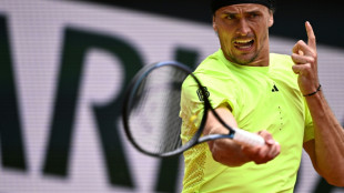 Auftakt mach Maß: Zverev spaziert in die zweite Runde